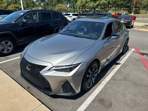 Used 2022 Lexus IS 350 F Sport RWD image 2