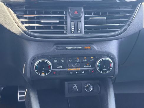 Certified 2024 Ford Escape ST-Line FWD image 21