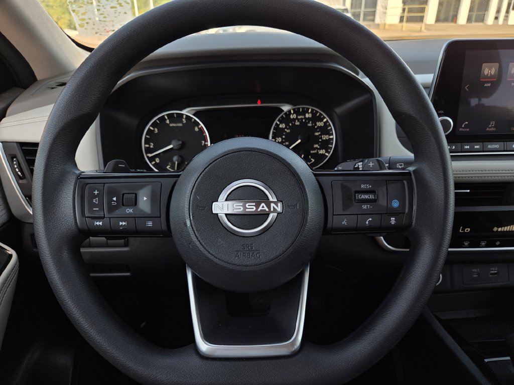 Used 2023 Nissan Rogue SV AWD/4WD image 24
