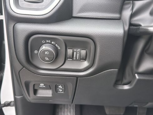 New 2026 RAM 1500 Laramie w/ Night Edition AWD/4WD image 16