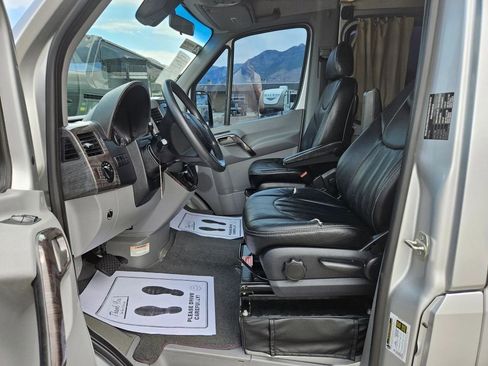 Used 2014 Mercedes-Benz Sprinter 3500 image 15
