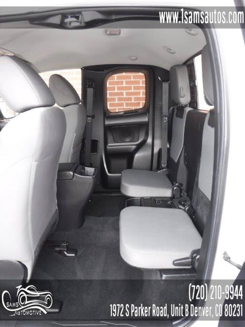 Used 2022 Toyota Tacoma SR w/ SR Convenience Package AWD/4WD image 17