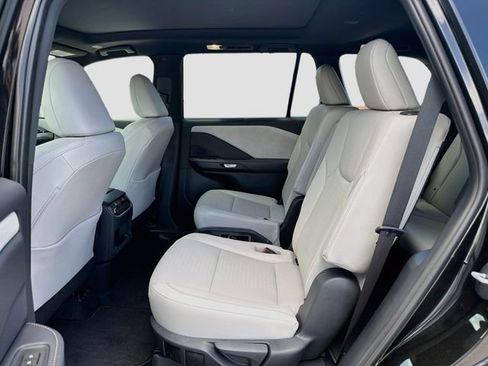 New 2026 Lexus TX 350 AWD image 23