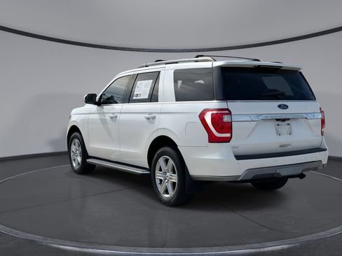 Used 2019 Ford Expedition XLT w/ Equipment Group 202A RWD image 10