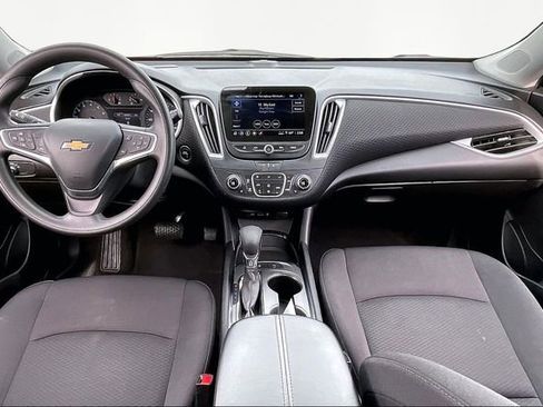 Used 2024 Chevrolet Malibu LT image 7