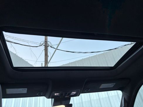 Used 2024 GMC Sierra 1500 AT4X w/ AT4X AEV Edition image 30