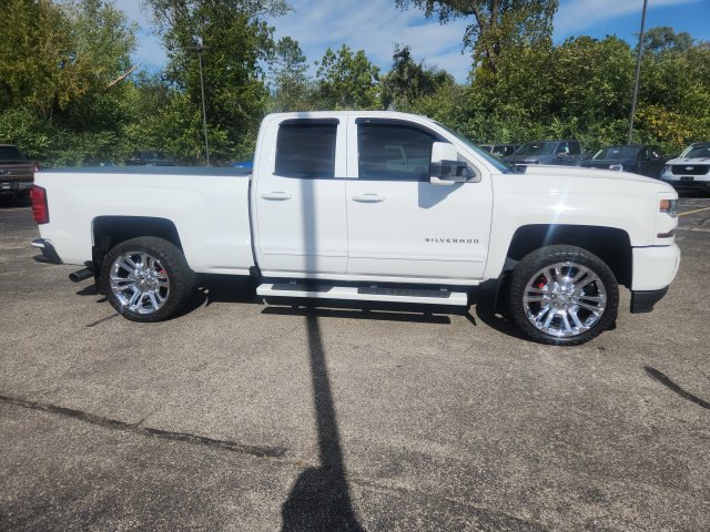 Used 2016 Chevrolet Silverado 1500 LT w/ All Star Edition AWD/4WD image 1