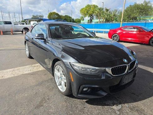 Used 2018 BMW 440i xDrive Convertible image 2