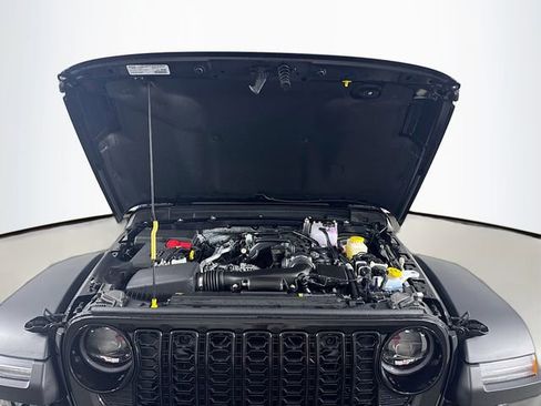 New 2026 Jeep Wrangler Unlimited Sport image 29