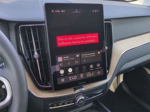 Used 2026 Volvo XC60 B5 Plus w/ Protection Package Premier image 28