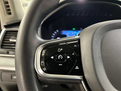 Certified 2023 Volvo XC90 B5 Core w/ Protection Package Premier AWD/4WD image 13