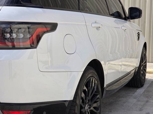 Used 2019 Land Rover Range Rover Sport HSE AWD/4WD image 38
