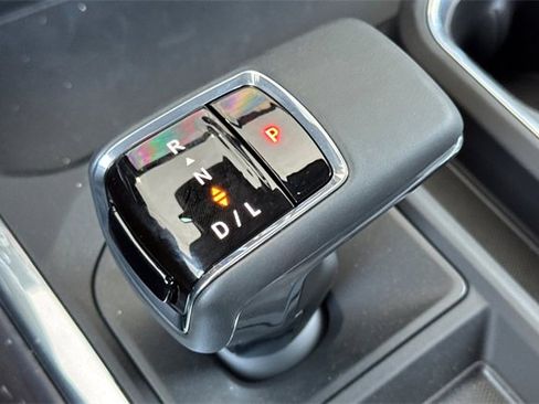 New 2025 GMC Sierra 1500 SLT w/ SLT Premium Package image 25