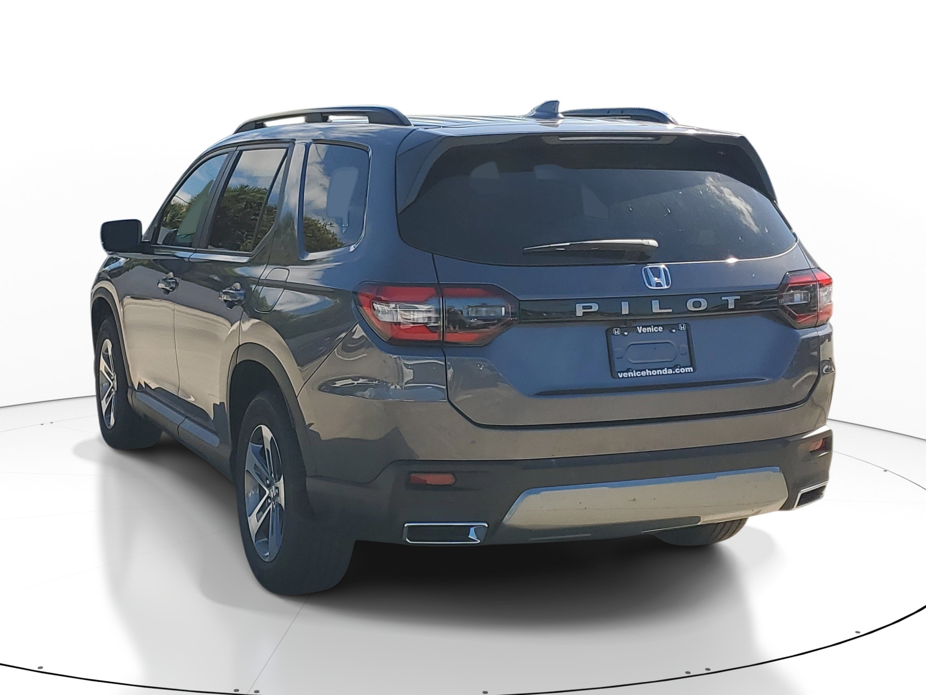 New 2026 Honda Pilot EX-L image 4