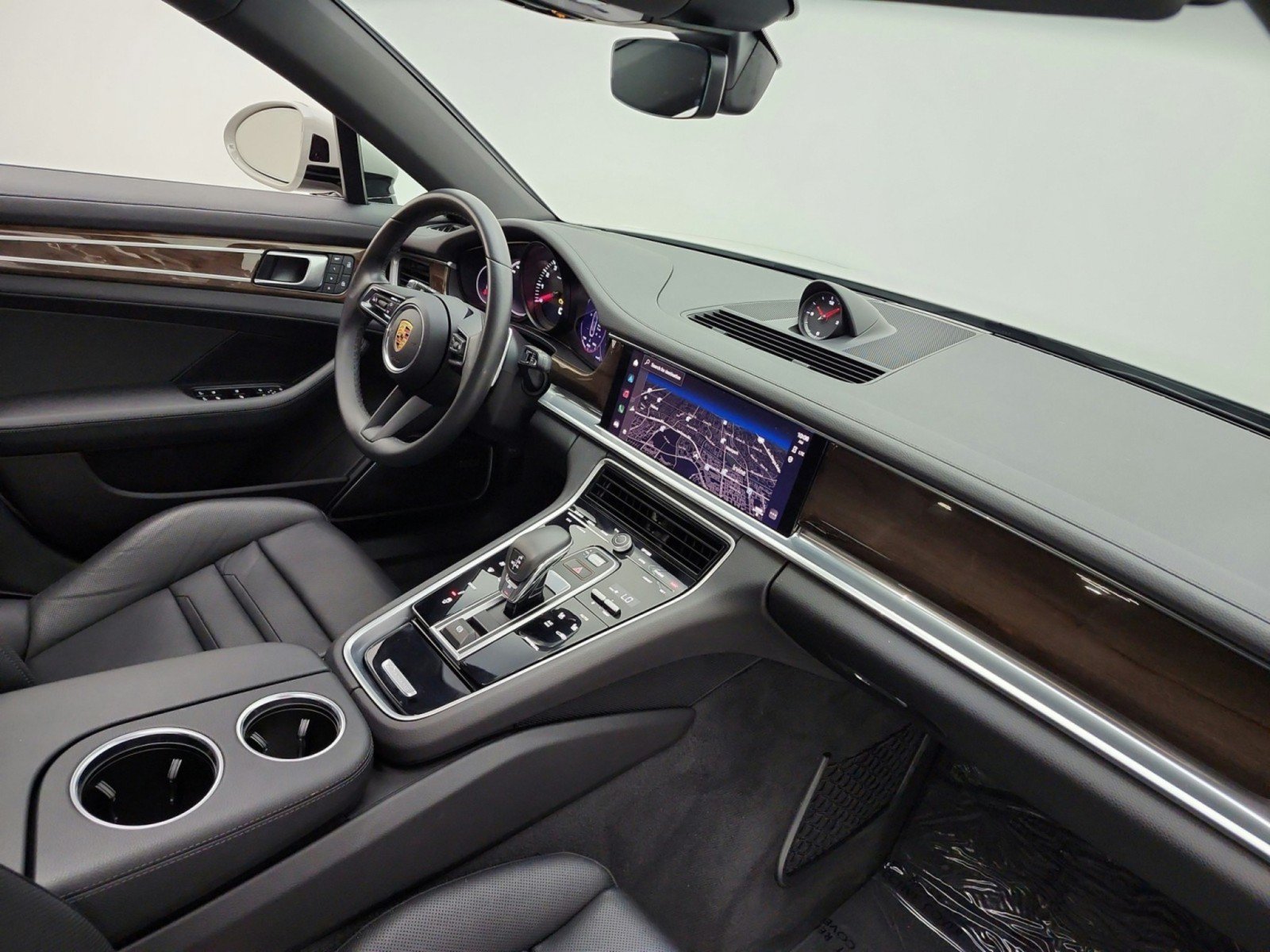 Used 2023 Porsche Panamera Platinum Edition RWD image 19
