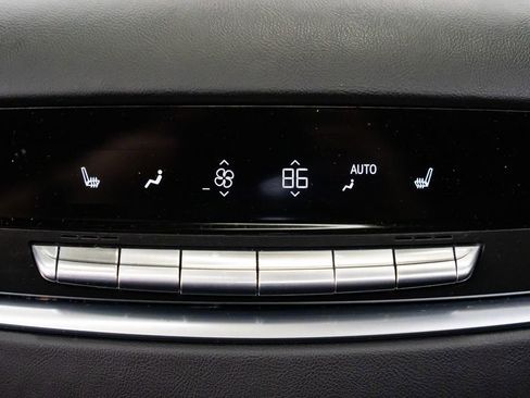 Used 2021 Cadillac Escalade Sport AWD/4WD image 9
