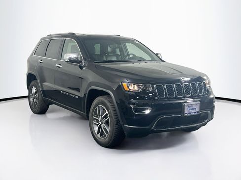 Used 2022 Jeep Grand Cherokee Limited image 3