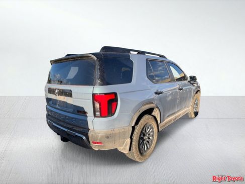 Used 2026 Honda Passport TrailSport image 4