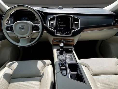 Used 2017 Volvo XC90 T6 Inscription w/ Luxury Package AWD/4WD image 10