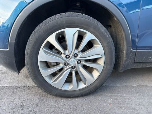 Used 2020 Buick Encore Preferred image 12