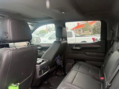 Used 2024 GMC Sierra 1500 Denali w/ Denali Reserve Package AWD/4WD image 12