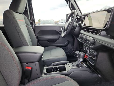 New 2026 Jeep Wrangler Unlimited Rubicon w/ Technology Group AWD/4WD image 20