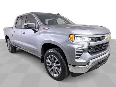 New 2026 Chevrolet Silverado 1500 LT image 2