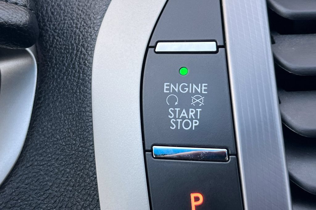 Used 2019 Lincoln MKZ Reserve w/ Reserve Plus Package FWD image 25