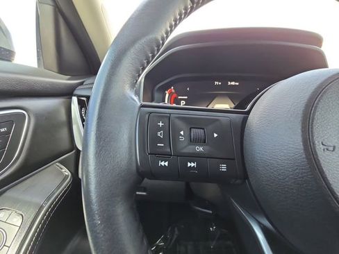 Used 2024 Nissan Rogue Platinum w/ Platinum Premium Package AWD/4WD image 11