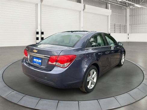 Used 2014 Chevrolet Cruze LT w/ Enhanced Safety Package FWD image 5