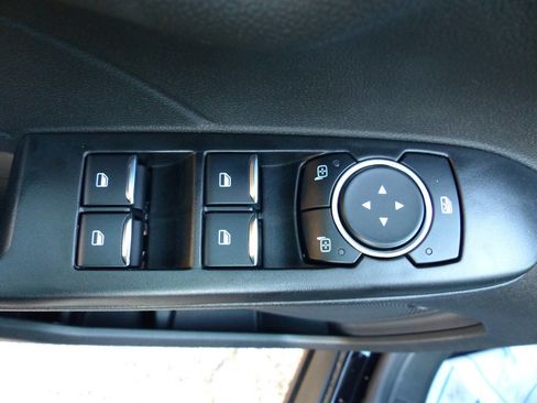 Used 2025 Ford Escape ST-Line Select w/ Tech Pack #1 image 21