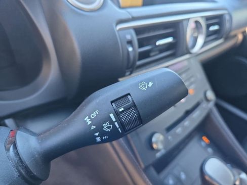 Used 2016 Lexus RC 350 AWD image 24