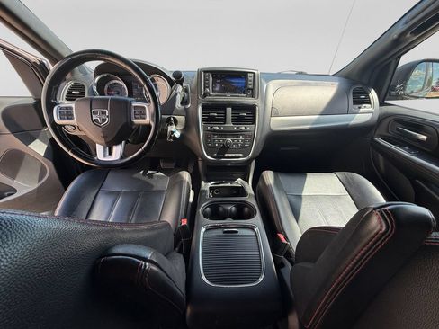 Used 2020 Dodge Grand Caravan GT FWD image 24