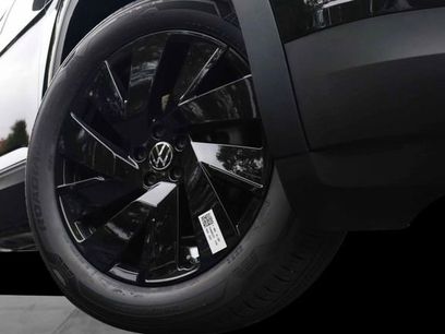 New 2026 Volkswagen Atlas SE