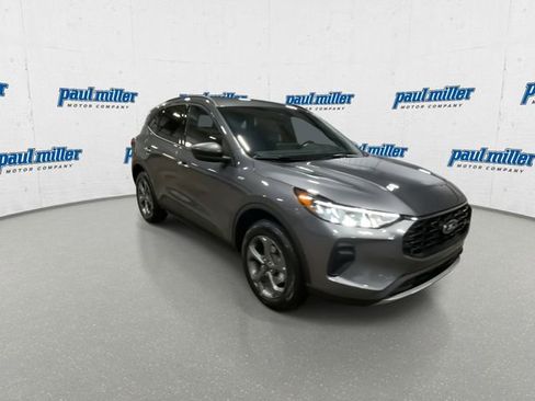 New 2026 Ford Escape ST-Line w/ Tech Pack #1 AWD/4WD image 3