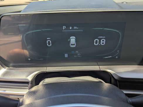 Certified 2024 Kia Telluride S w/ S Sunroof Package FWD image 31