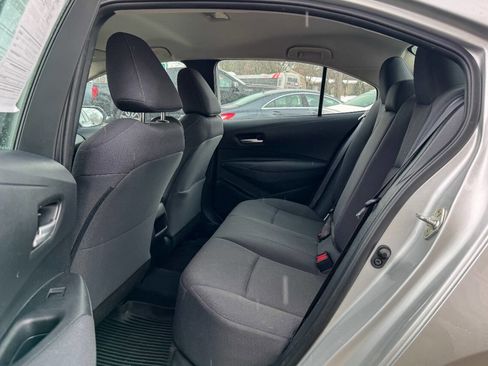 Used 2020 Toyota Corolla LE image 14