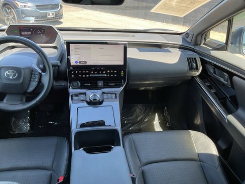 Used 2023 Toyota bZ4X FWD w/ Weather Package image 16