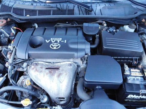 Used 2010 Toyota Camry XLE image 26