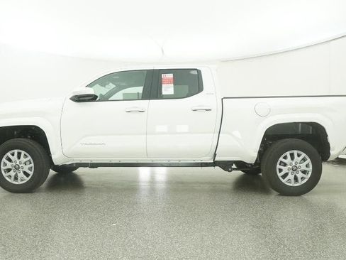 New 2025 Toyota Tacoma SR5 image 20