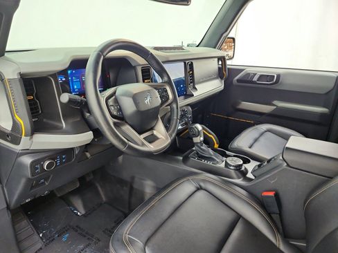 Used 2021 Ford Bronco Badlands AWD/4WD image 12