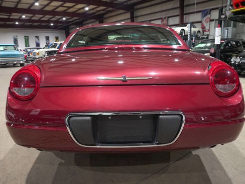 Used 2004 Ford Thunderbird Deluxe RWD image 37