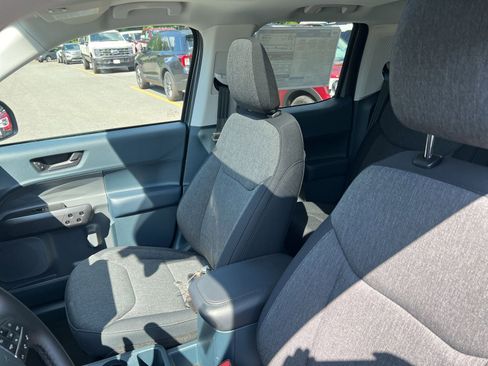 New 2025 Ford Maverick XLT w/ XLT Luxury Package image 18