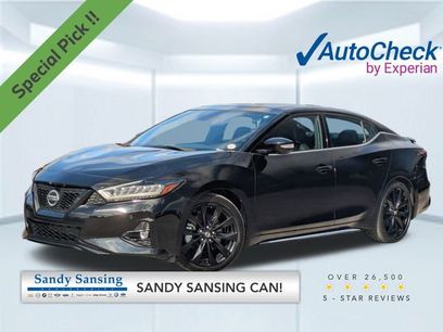 Used 2021 Nissan Maxima SR w/ Sport Mat Group