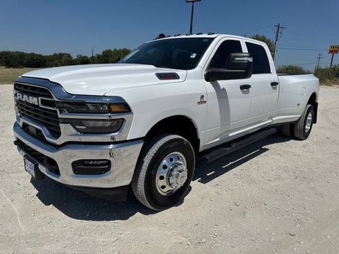 Used 2025 RAM 3500 Tradesman AWD/4WD image 1