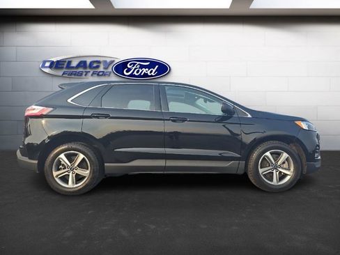 Used 2022 Ford Edge SEL w/ Convenience Package image 7