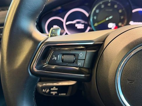 Used 2021 Porsche Panamera 4S w/ Premium Package image 30