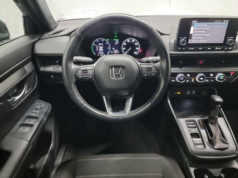 Used 2023 Honda CR-V Sport image 16