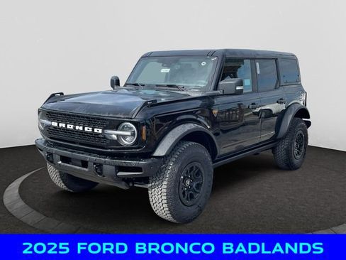 New 2025 Ford Bronco Badlands image 1