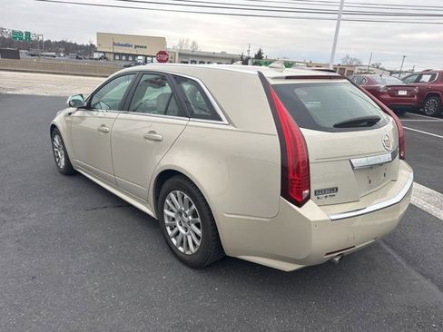 Used 2011 Cadillac CTS Luxury image 5